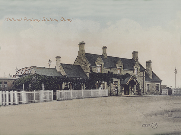 Midland Road Railway Station in Olney