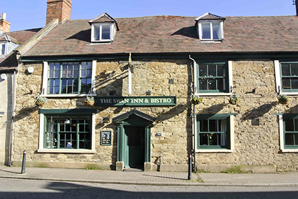 The Swan inn, Restaurant and Pub