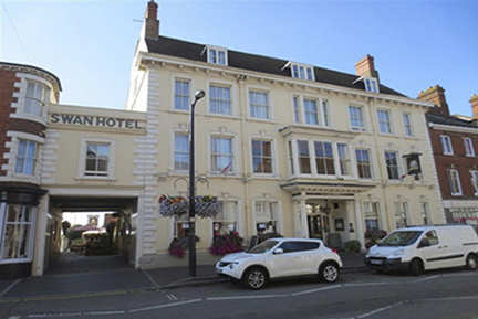 Swan Revived in Newport Pagnell