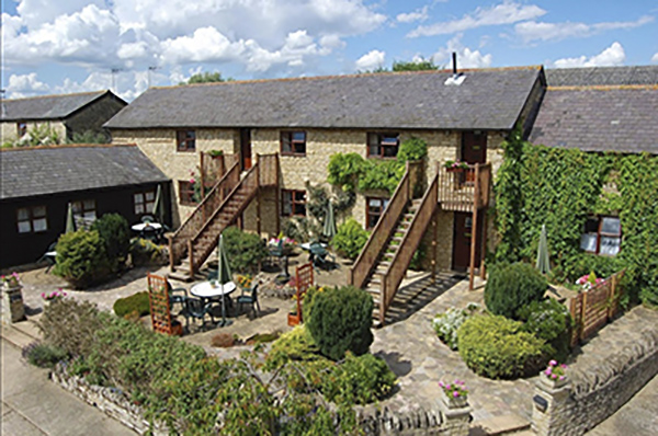 The Old Stone Barn in Warrington near Olney