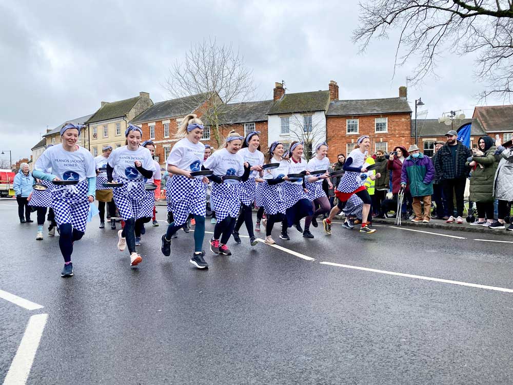 Olney pancake race start